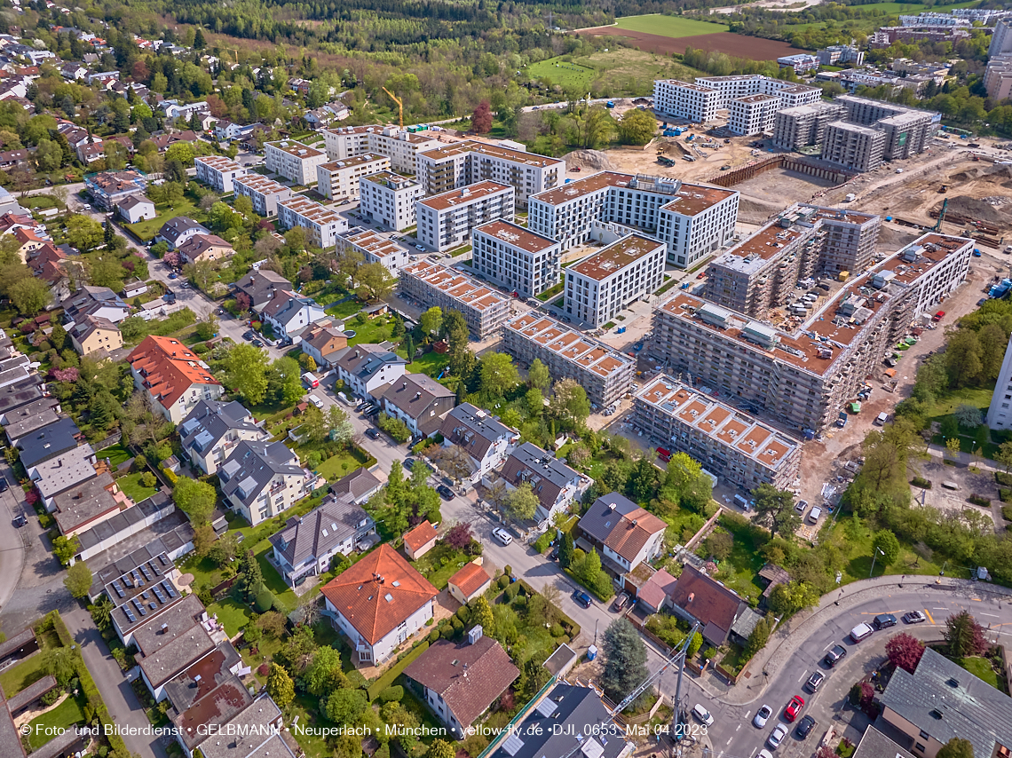 04.05.2023 - Luftbilder vom Alexisqaurtier und Pandion Verde in Neuperlach